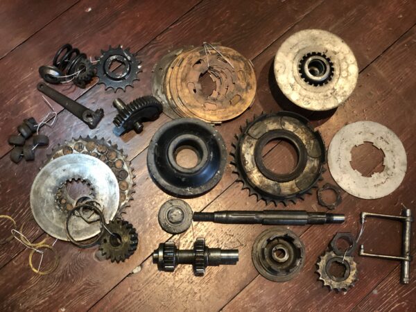 1920s James V-Twin motorcycle clutch & gearbox components. Model 12 James twin vintage motorbike parts for sale. James clutch parts & gearbox spares