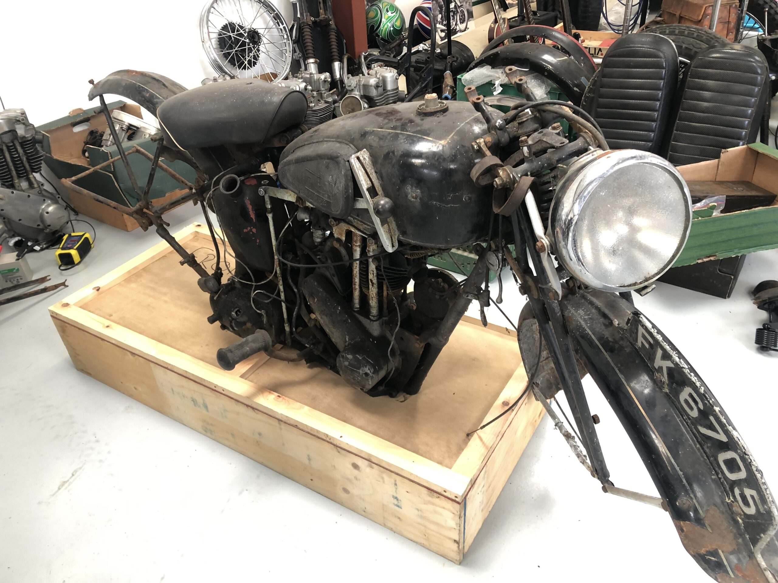1935 vintage motorcycle Val Page Triumph 250cc 2/1 project with V5. 1930s Rigid frame Triumph for sale with an overhead valve engine. original patina condition