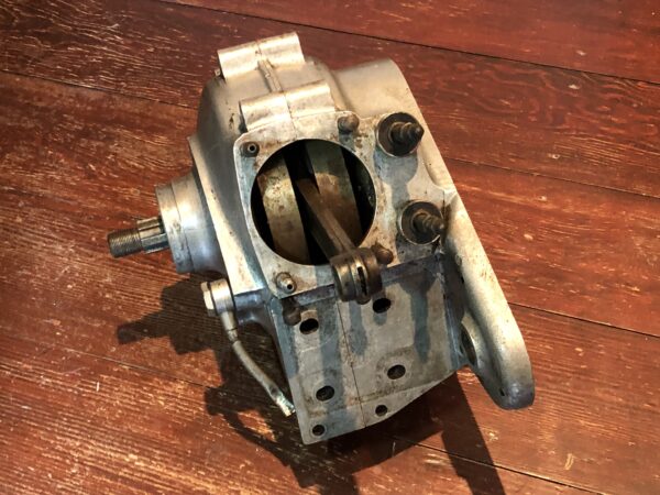 1939 Triumph Single 250cc OHV 2H engine for rebuild. Bought as a spare for my Triumph T70. I have now bought a spare T70 engine. This 2H motor is not needed