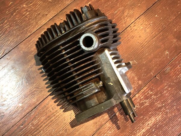 750cc JAP V-Twin front engine barrel vintage motorcycle engine part. Complete barrel with good fins for a 50 degree JAP twin cylinder side valve SV engine