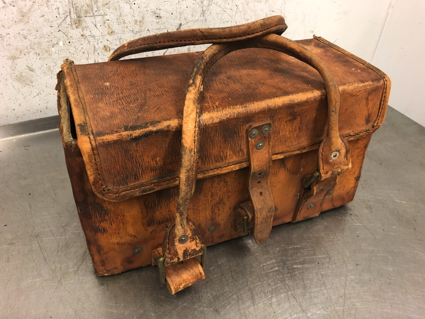 War Department issue 1940s Leather engineer's tool box / bag - The Timing  Chest