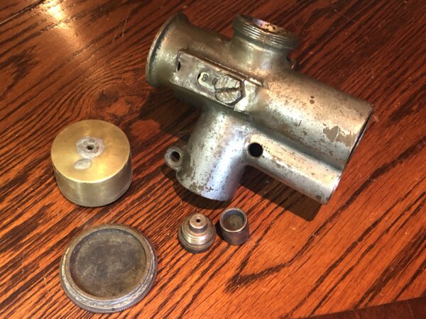 Binks 3-Jet brass carburettor in original condition. Antique motorbike parts for sale. Vintage & veteran motorcycle fuel carburettors for sale.