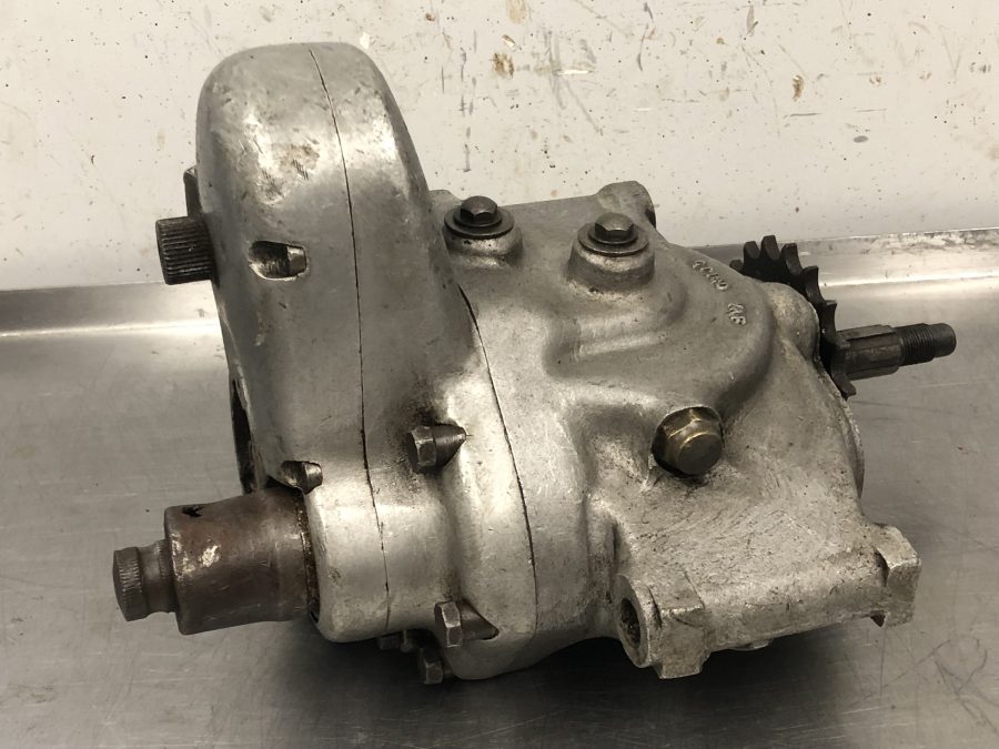 SOLD – NORTON pre-featherbed 4 speed LAYDOWN GEARBOX ES2 Model 18, 7 ...