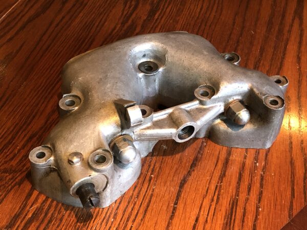 Aluminium single cylinder Norton Model 50 rocker box 348cc OHV 1957 to 1962. 1950s Norton 350 spare parts for sale. Classic British motorbike spares for sale