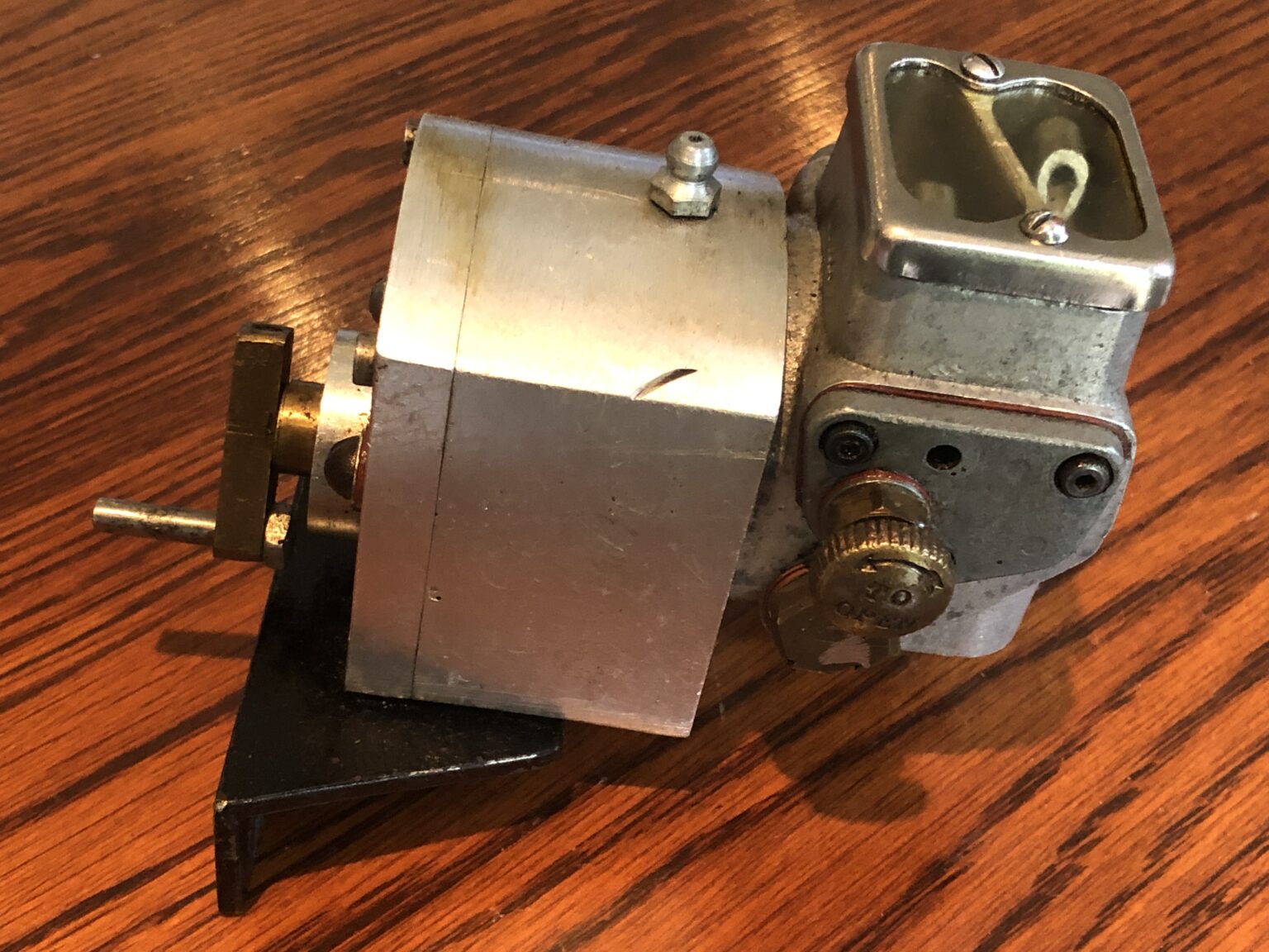 Pilgrim Duplex prewar motorcycle engine oil pump with Scott Flying ...