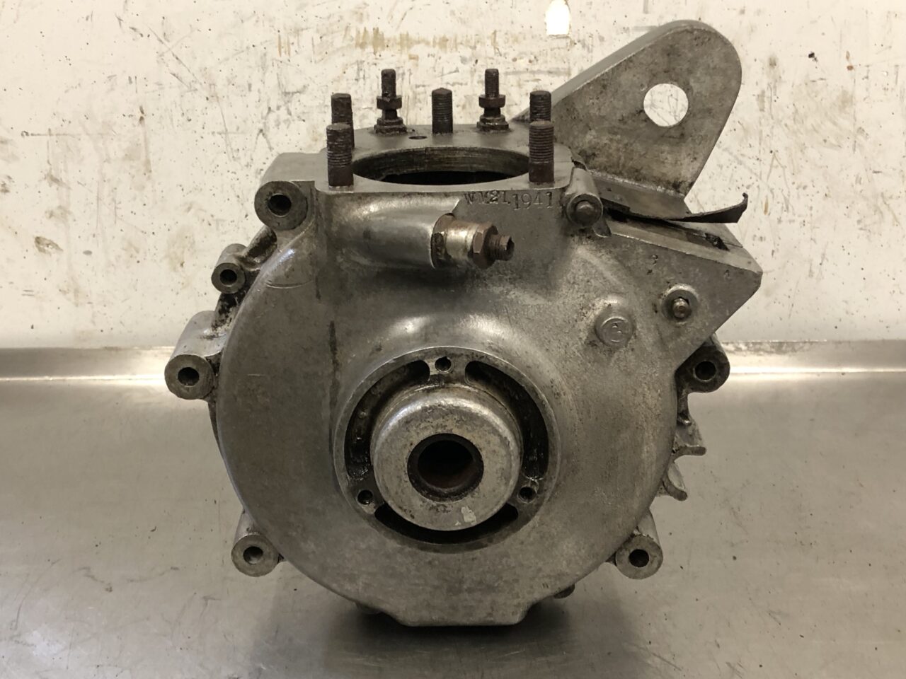 War Issue WD 1941 WD BSA M21 engine cases with matching case halves ...