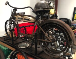 Parts Veteran Douglas Motorcycle spares & projects WANTED. Find a buyer in UK for pre-1915 Douglas spare parts. Unfinished projects of Douglas 2-3/4 HP, 3-1/2 & 4 HP